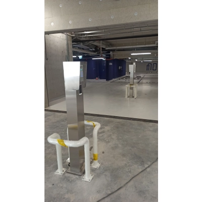 Słupek KD do domofonu 1500X200X150 daszek HERZ SYSTEM - STAL 304