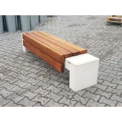 Ławka uliczna betonowo drewniana HK 465B