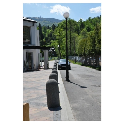 Betonowy słupek parkingowy 80cm HK 321