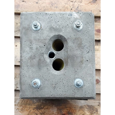 Fundament HB-KW40 mocujący jednostkę szlabanu CAME GT4