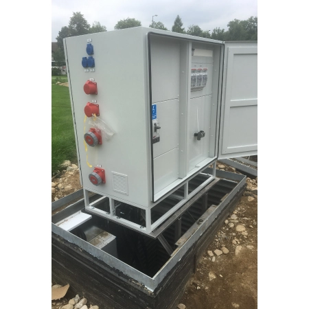 Podziemna rozdzielnica elektryczna z windą TP-X INNOTECHNIKA Podziemna rozdzielnica elektryczna z windą TP-X INNOTECHNIKA