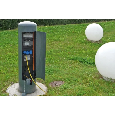 Słupek okrągły GIFAS RONDO 500/1500 z wbudowaną rozdzielnicą elektryczną